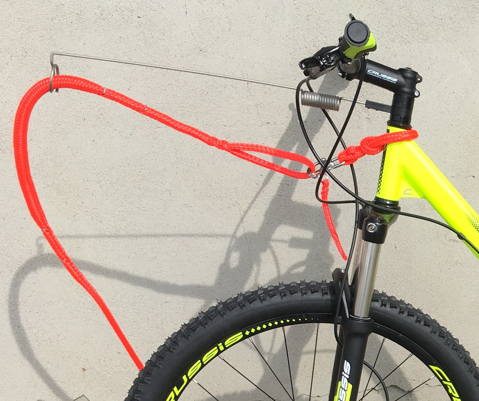 Bikeantenne Crussis für Aheadsystem an einem Crussis Cross mit Bikeschlupf und Jöringleine